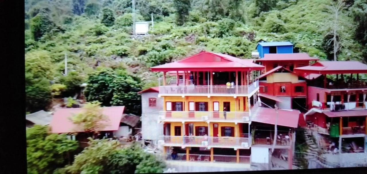 Hoang Nguyen Homestay Ba Be Exterior photo